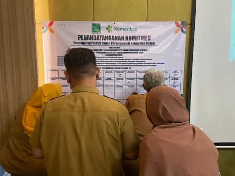 Fatayat NU dan Kemenkes RI Teken Komitmen Pencegahan Praktik Sunat Perempuan di Bekasi