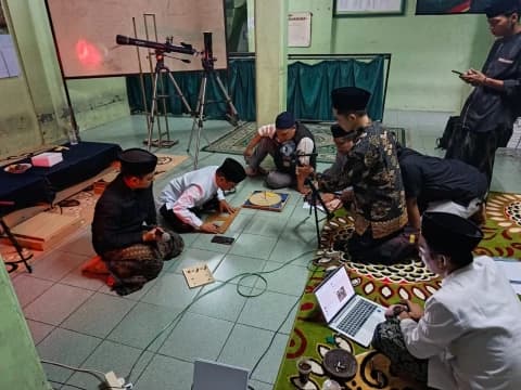 LF PCNU Kota Cirebon Gelar Dirasah Falakiyah, Cetak Kader Ahli Hisab dan Rukyat