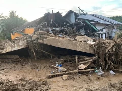 Data Terbaru Hari Ke-8 Bencana Aceh-Sumatra: 836 Jiwa Meninggal, 10 Ribu Rumah Rusak