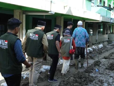 Tim NU Peduli Salurkan Bantuan ke Pesantren Terdampak Banjir di Pidie Jaya dan Bireuen