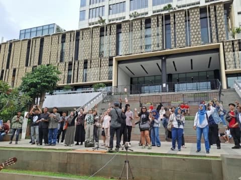 Lewat Aksi Musikal, Paduan Suara GITAKU Desak Penetapan Darurat Nasional untuk Bencana Sumatra