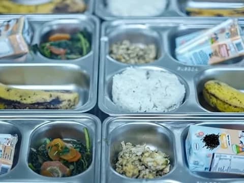 Akademisi Soroti Prioritas Pemerintah ke MBG yang Berdampak pada Rendahnya Gaji Guru PPPK