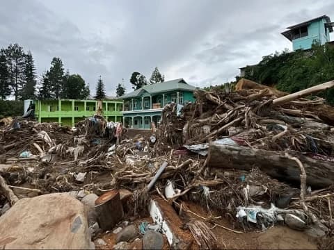 Kemendikdasmen Terbitkan Edaran Pembelajaran di Sekolah Terdampak Bencana, Keselamatan Jadi Prioritas