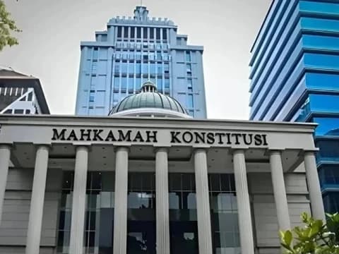 Di Sidang MK, Ahli Pemohon Tegaskan Uang Pensiunan DPR Tak Cerminkan Keadilan