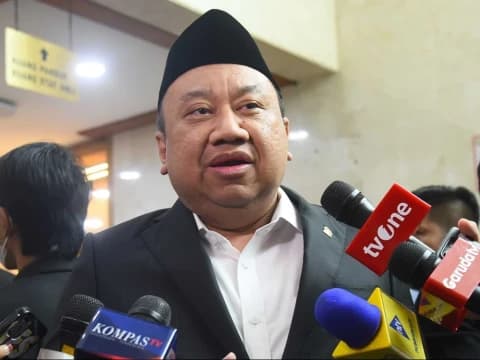 DPR Minta Pemerintah Segera Cari Solusi bagi Guru Honorer