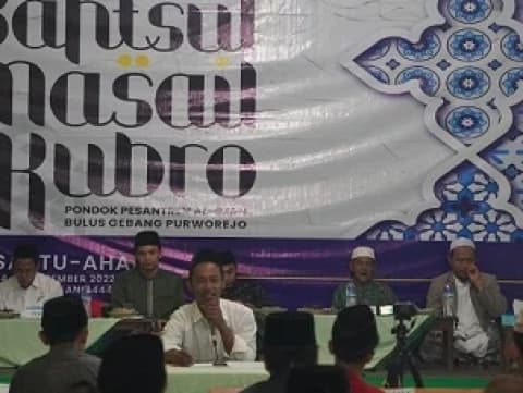 Bolehkah Menulis dan Membaca Novel Dewasa 21+ di Aplikasi Wattpad? Ini Hukumnya