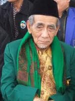 KH Maimun Zubair Hadiri Haul KH Najib Suyuthi