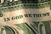 Gugatan Penghapusan â€œIn God We Trustâ€ Ditolak