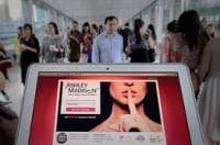 Singapura Larang Operasi Situs Perselingkuhan