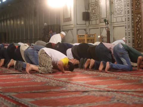 Khutbah Jumat: Menjaga Diri dari Dosa di Bulan Rajab