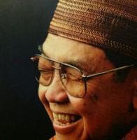 Ketika Polisi Hentikan Mobil Gus Dur