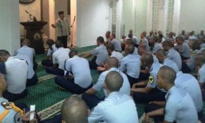 Mengintip Pendalaman Agama di Kampus Calon Praktisi Penerbangan