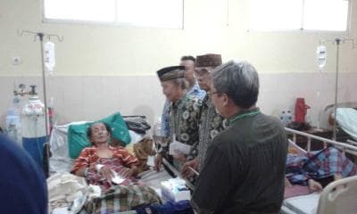 Baznas Brebes Bagikan Zakat Kepada 57 Pasien RSUD Setempat