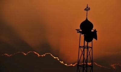 Santri  Versus Tukang Cukur