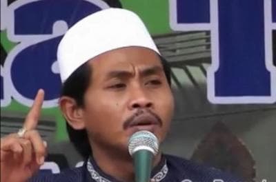 KMNU Malaysia Undang KH Anwar Zahid Ceramah