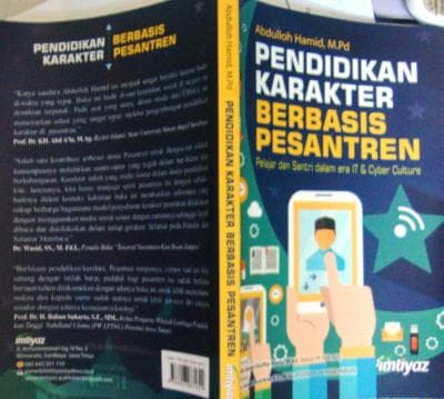 IT dan Santri di Era ‘Cyber Culture’
