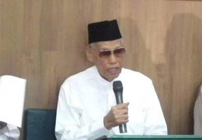 KH Ali Yafie: Bagi Saya, Membaca Buku Kewajiban Mutlak