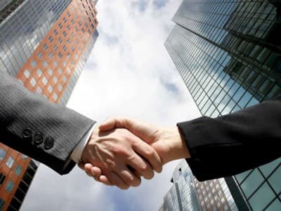 Multiakad dan Jual Beli dengan Syarat