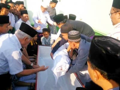 Mengenal Pribadi KH Hasbullah: Jasadnya Utuh Meski 8 Tahun Dikebumikan