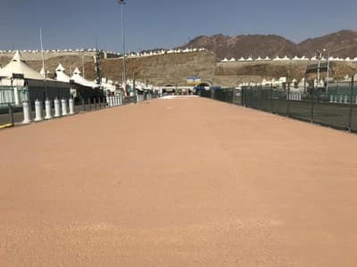 Agar Jamaah Haji Nyaman, Arab Saudi Kurangi Panas di Jalur Pejalan Kaki