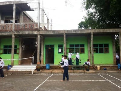 MTs Plus Sabilunnajah Kendal, Madrasah Bercirikan Pesantren