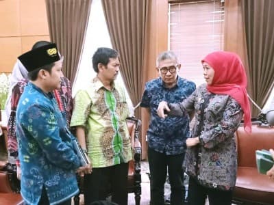 Gubernur Jatim Minta Unusa Libatkan SMK Berbasis Pesantren 