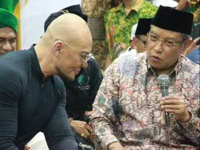 Di Hadapan Dedy Corbuzier, Kiai Said: Islam Bisa Hapus Dosa yang Telah Lalu