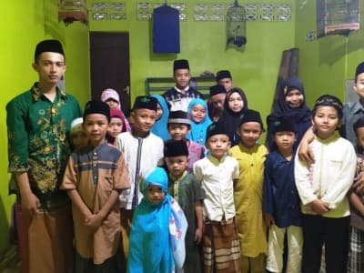 IPNU-IPPNU Sekadau Kalbar Kenalkan Shalawat kepada Anak