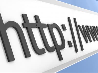 Medsos Bisa Memecah Belah Bangsa, Namun juga Bisa Menyatukannya