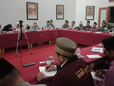 Ilmu Ushul Fiqih dan Fiqih Perlu untuk Menjawab Perkembangan Zaman