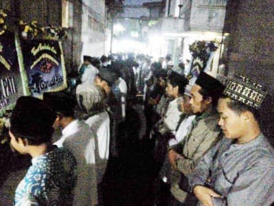 Malam Ini Pesantren Al-Anwar Gelar Tahlilan untuk Mbah Moen