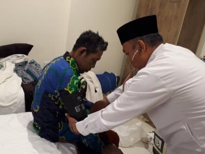 Perubahan Cuaca, Jemaah Haji Mulai Teserang Batuk dan Pilek