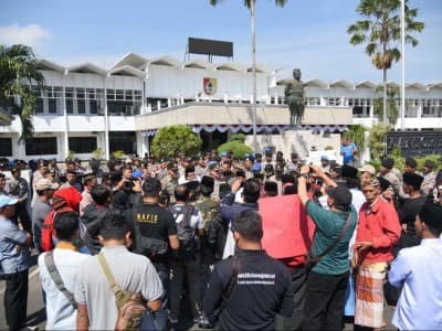Aliansi Santri Jember Tuntut JFC Minta Maaf  Secara Terbuka