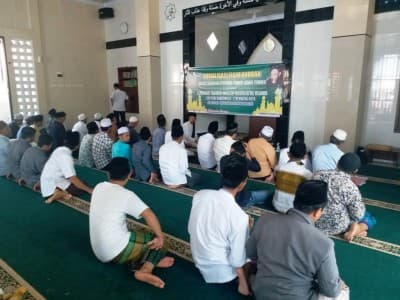 Lembaga Takmir Masjid NU Bondowoso Gelar Praktik Kurban