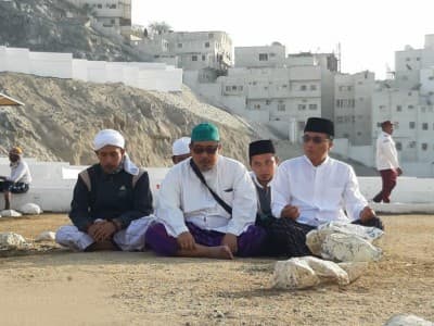 Lewat Mimpi, Gus Kamil Dipanggil Mbah Moen Berhaji Tahun Ini