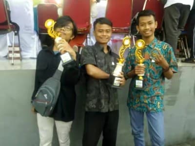 Mahasiswa UIJ Borong Juara Lomba Membuat Poster Digital