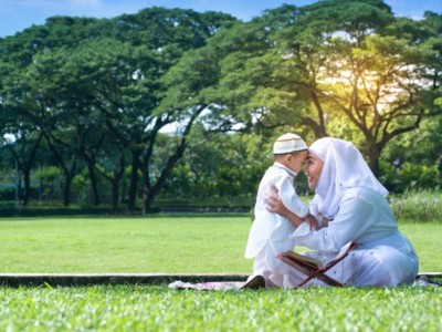 Khutbah Idul Adha: Mencetak Generasi Anak Shalih