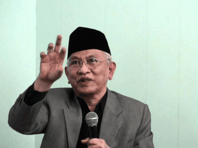 Gus Mus Sebut Kiai Fuad Buntet Pembelajar Sepanjang Hayat