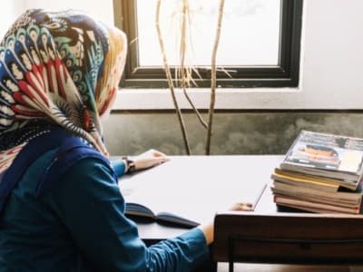 Beberapa Manfaat Mempelajari Perawi Hadits