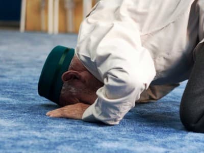 Ciri Tobat Seorang Hamba Diterima Allah SWT