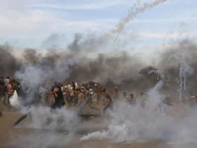 Ratusan Warga Palestina Terluka Akibat Tembakan Israel di Gaza