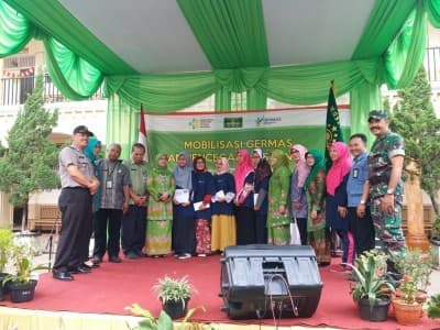 Muslimat NU Lakukan Mobilisasi Germas di Pesantren Al-Azhari Ajibarang