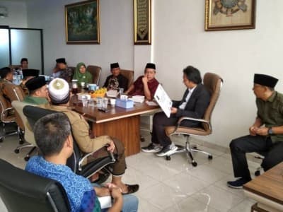 Nusantara Grup Bayar Zakat ke LAZISNU Senilai 90 Juta