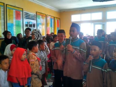 Haru dan Meriah, Warnai Penutupan KKN Mahasiswa Unusia di Ligarmukti, Klapanunggal Bogor