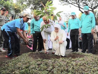 Gubernur Khofifah Harap Persaudaraan Jatim dan Papua Tumbuh Subur