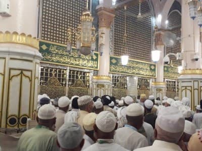 Dua Magnet di Masjid Nabawi yang Sedot Jamaah 