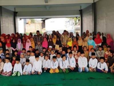 Ratusan Yatim Ikuti ‘Happy Camp’ di Kampus Unhasy Tebuireng