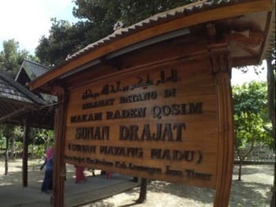 Mengimplementasikan Ajaran Sosial Religius Sunan Drajat