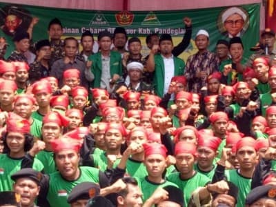 Ratusan Banser di Pandeglang Komitmen Jaga Aswaja di Bumi Jawara