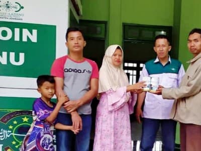 Sinergi BMTNU dan LAZISNU Jombang Bantu Warganya